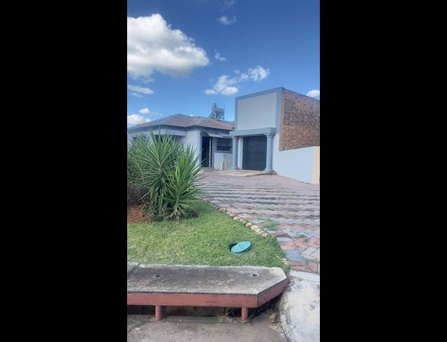 3 BEDROOM PROPERTY TO RENT IN THE ORCHARDS